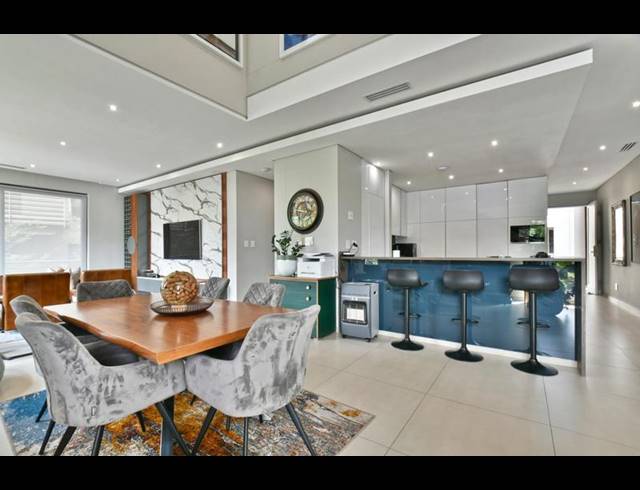 2 BEDROOM APARTMENT FOR SALE IN FOREST TOWN